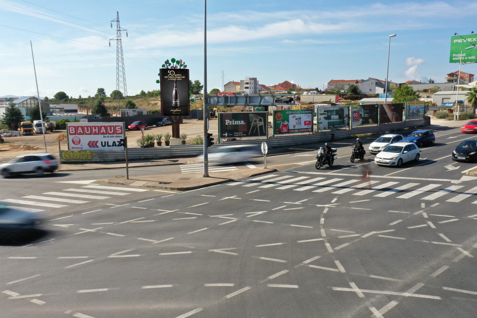LED površina Mandis Digital Parka kod TC Supernova u Zadru